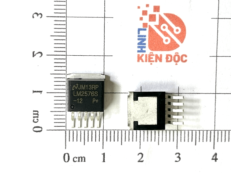 LM2576S-12 IC nguồn TO-263 1 LM2576S-12 IC nguồn TO-263