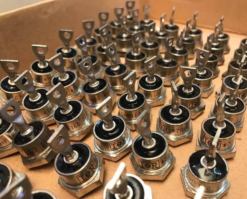 Diode Chỉnh Lưu 70HF160 70A 1600V 4 70hf160