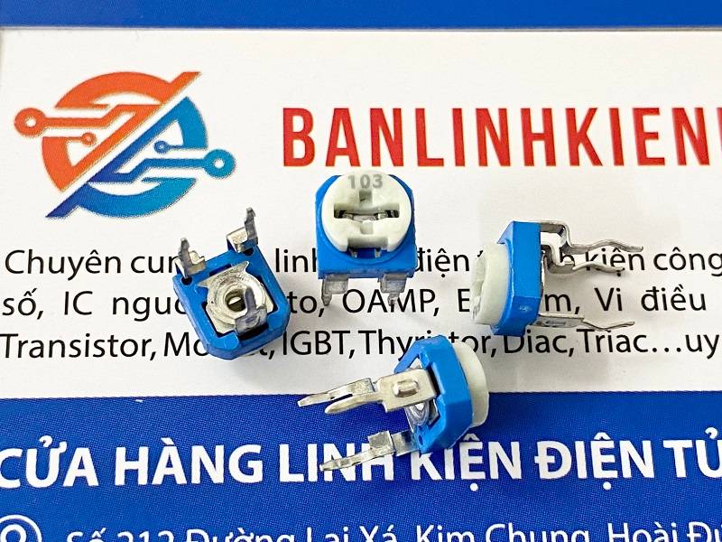 Biến Trở Tam Giác RM065-103 10K (Chân Đứng) 1 RM065-103