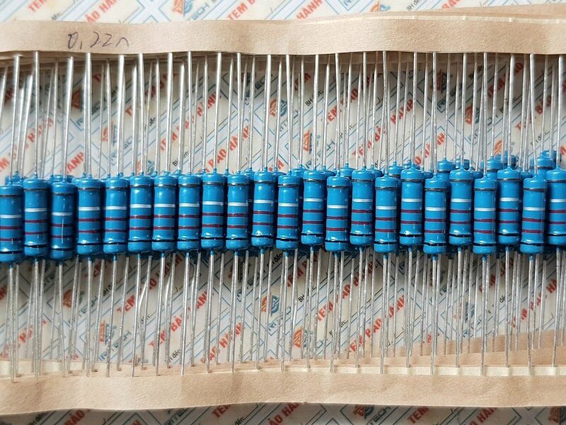 Điện trở vạch màu 0.22R 2W 1 Điện trở vạch màu 0.22R 2W