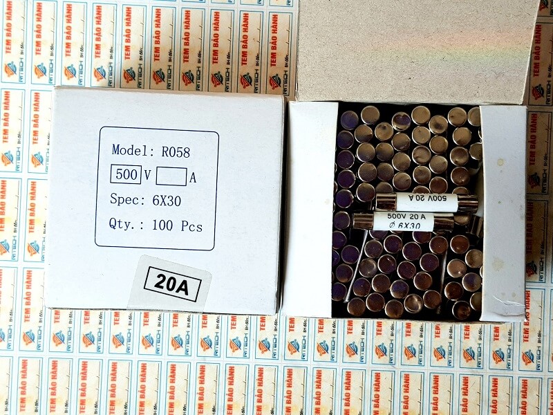 Cầu chì sứ R058 20A 500V kích thước 6X30MM 2 Cầu chì sứ R058 20A 500V kích thước 6X30MM - Ảnh 2