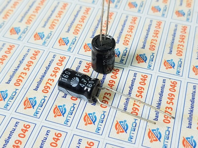 Tụ 4.7uF 160V kích thước 8x12mm hàng chính hãng 1 Tụ 4.7uF 160V kích thước 8x12mm hàng chính hãng