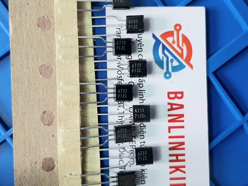 Transistor A733 TO-92 PNP 1 Transistor A733 TO-92 PNP