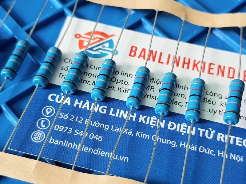 Điện trở vạch 2W 8.2R 5% - 5 vòng màu 1 Điện trở vạch 2W 8.2R 5% - 5 vòng màu