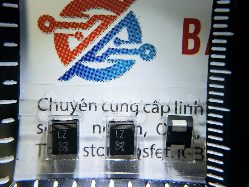 SMBJ24A-E3/52 SMBJ24A LZ Diode TVS 24V DO-214AA 1 SMBJ24A-E3/52 SMBJ24A LZ Diode TVS 24V DO-214AA