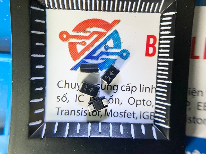 SMAJ17CA-E3/61 SMAJ17CA XR Diode 17V DO-214AC 1 SMAJ17CA-E3/61 SMAJ17CA XR Diode 17V DO-214AC