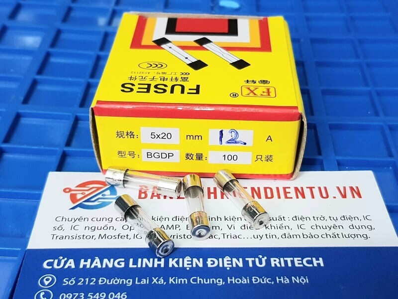 Cầu chì thủy tinh 12A 250V 5x20mm F12AL250V 1 Cầu chì thủy tinh 12A 250V 5x20mm F12AL250V