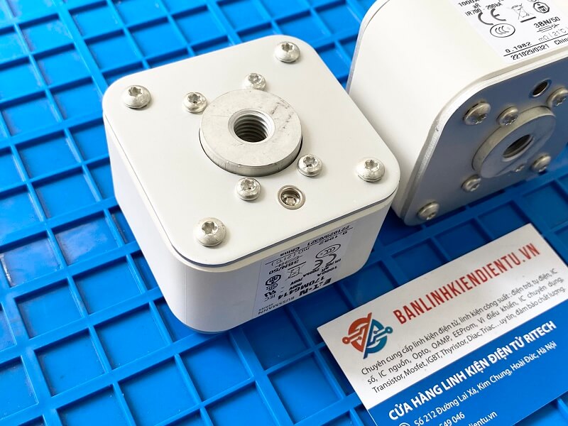 Cầu chì BUSSMANN 170M6414 1000A 690VAC 2 Cầu chì BUSSMANN 170M6414 1000A 690VAC - Ảnh 2