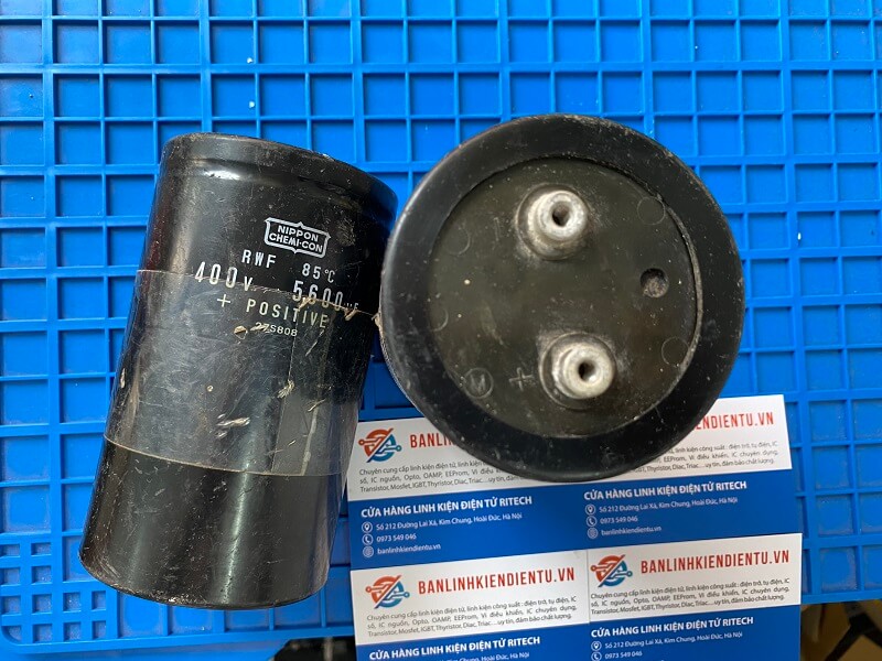 Tụ hóa 5600uF 400V Nippon kích thước 77x130mm 2 Tụ hóa 5600uF 400V Nippon kích thước 77x130mm - Ảnh 2