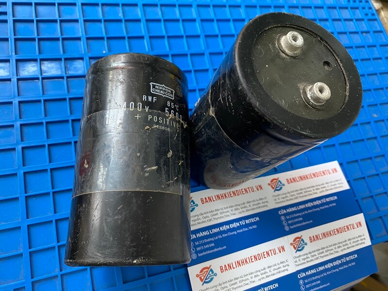 Tụ hóa 5600uF 400V Nippon kích thước 77x130mm 3 Tụ hóa 5600uF 400V Nippon kích thước 77x130mm - Ảnh 3