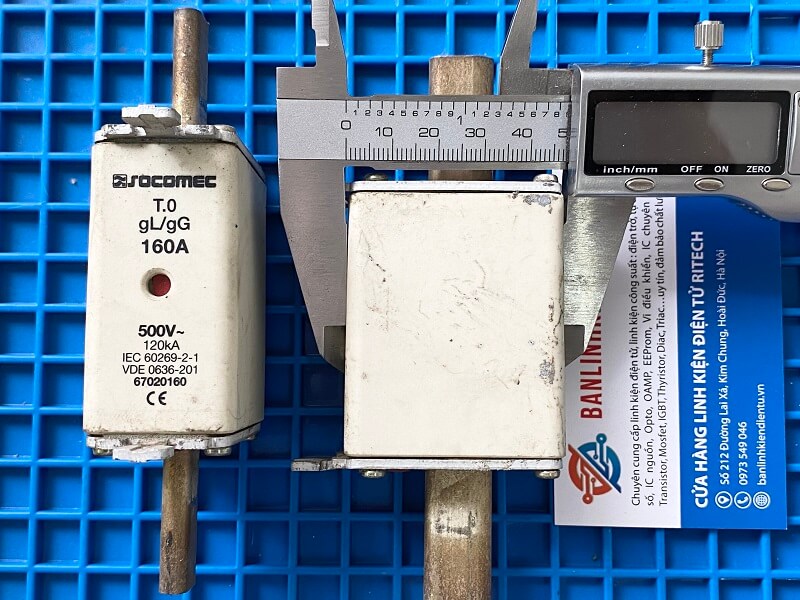 Cầu chì Socomec 160A 500VAC 5 cầu chì 160A 500V