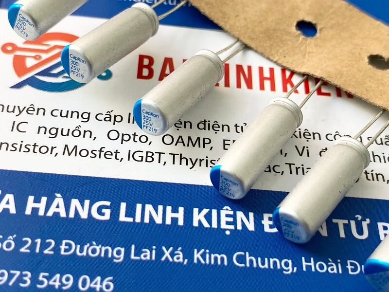 Tụ nhôm CapXon 300uF 25V 5.5x16mm (chân cắm) 1 Capxon 300uf 25v 5.5x16mm
