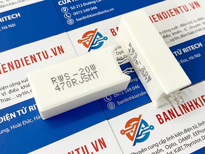 Điện trở sứ 20W 470R chân đứng 1 Điện trở sứ 20W 470R