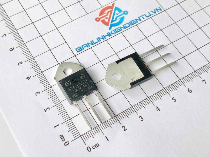 BTA26-600B, BTA26 Triac 25A 600V TO-3P nhập khẩu 2 BTA266008