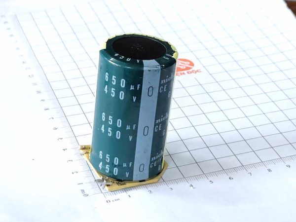 Tụ hóa Nichicon 650µF 450V - 30 × 65 mm Tháo máy